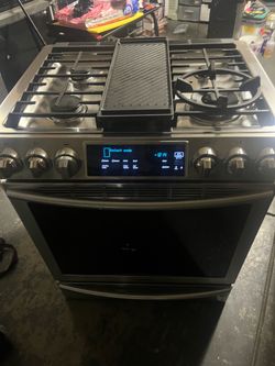 Samsung gas range good working