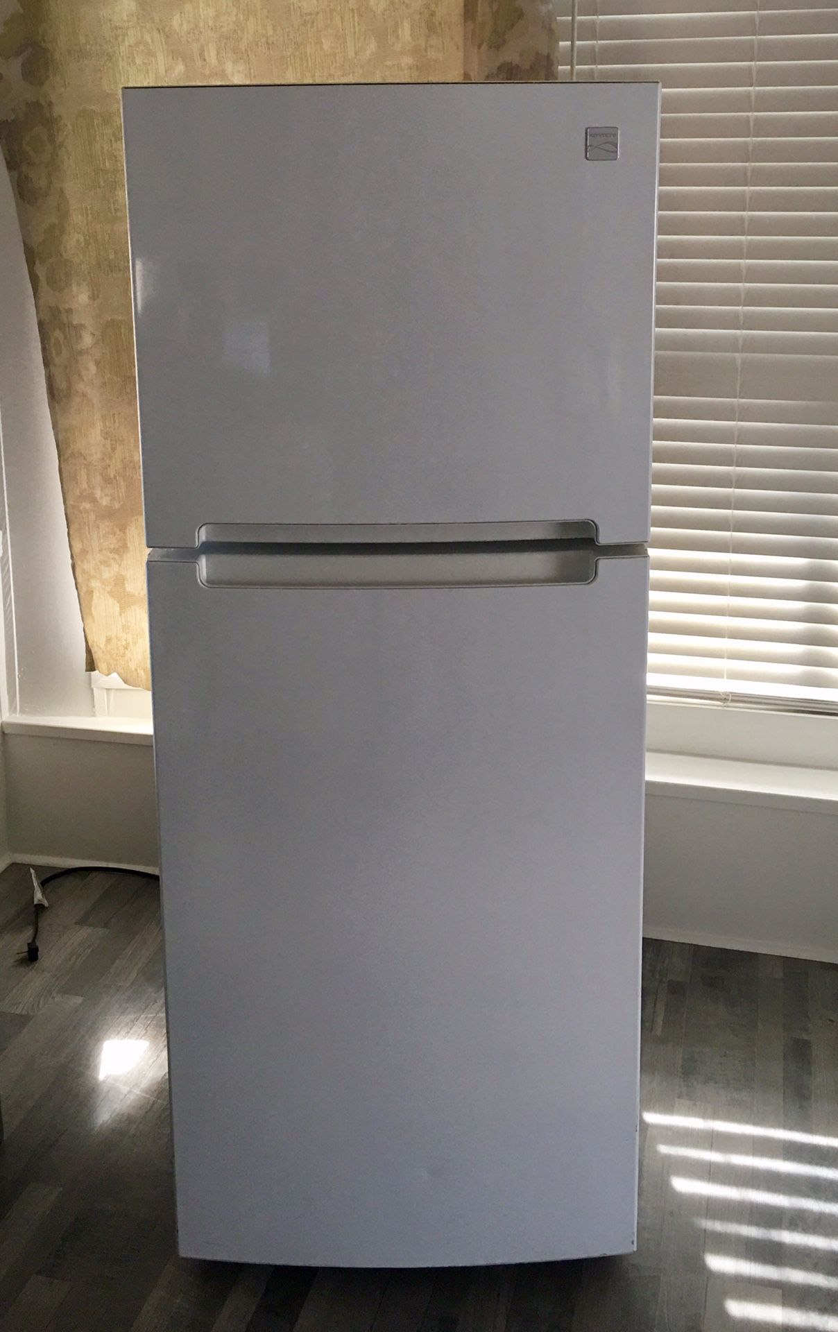 Kenmore Cold Spot Refrigerator Model 106 8639 For Sale In Mesa Az Offerup