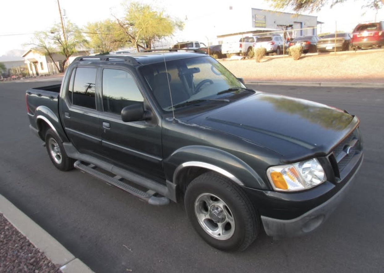 2004 Ford Explorer