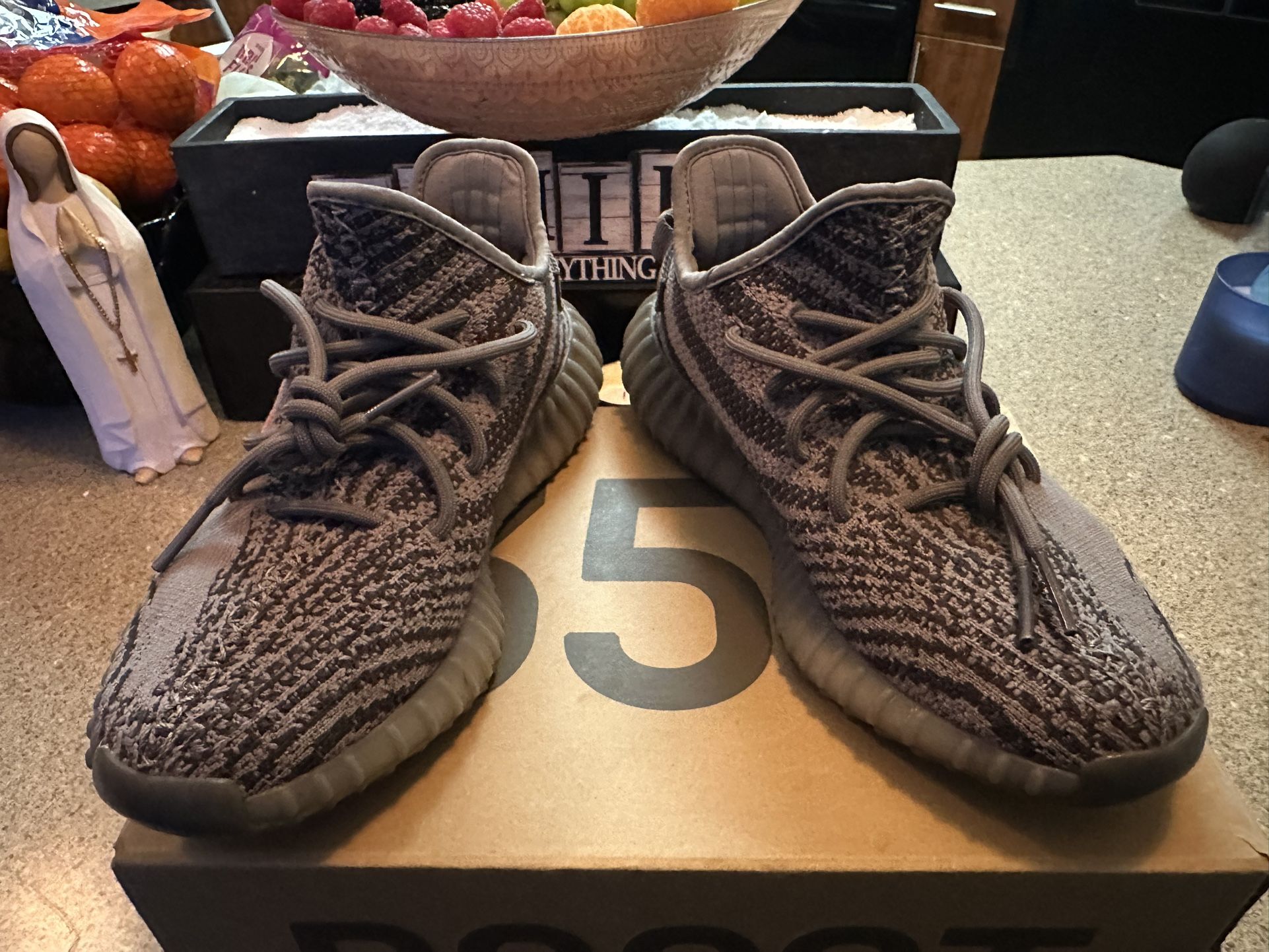 Adidas Yeezy Beluga 2.0 8 - 8.5