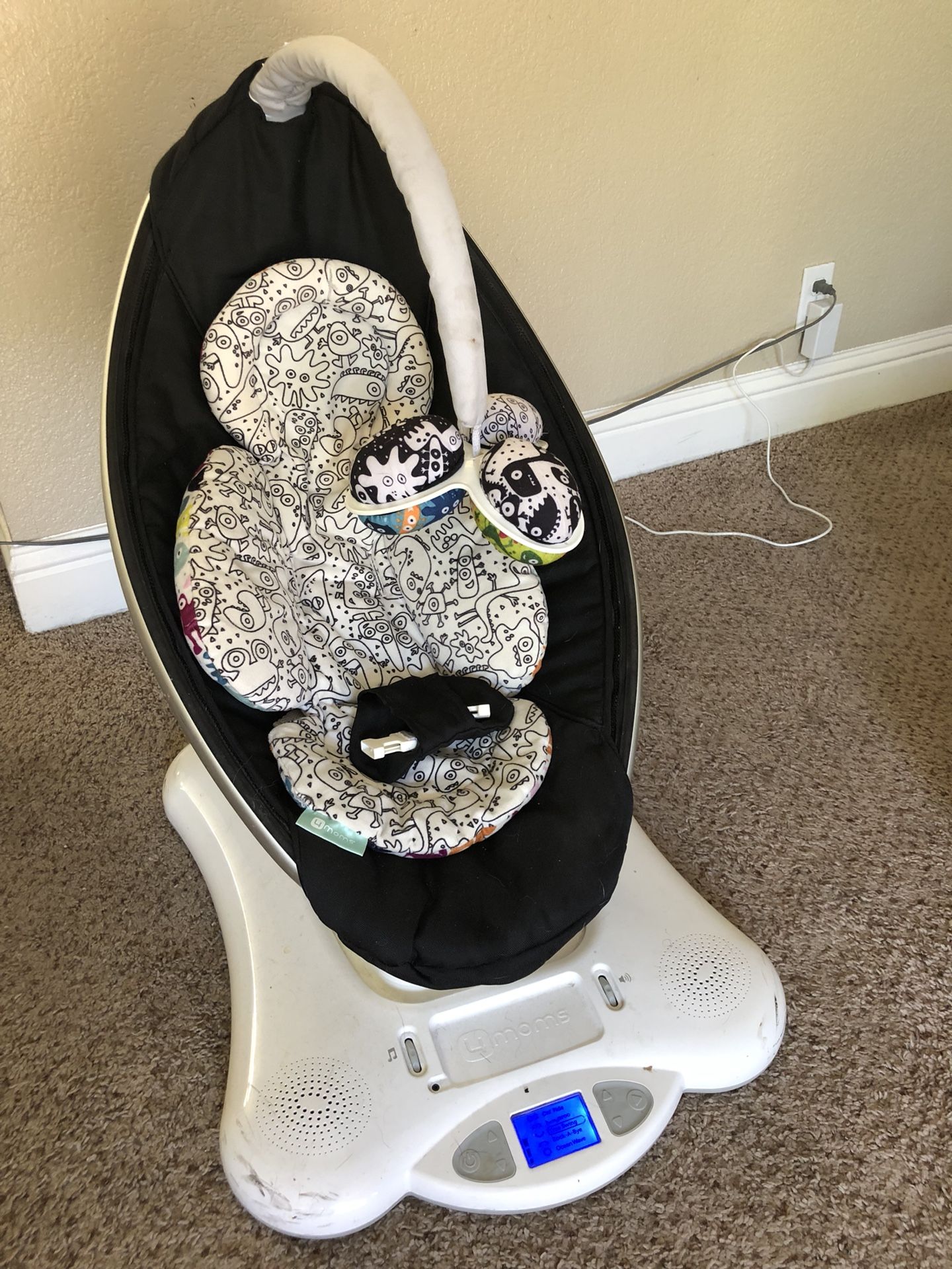 4 moms mamaroo baby swing