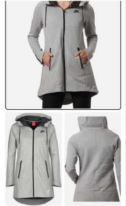 Woman's Nike Tech Fleece Aeroloft Down Jacket
