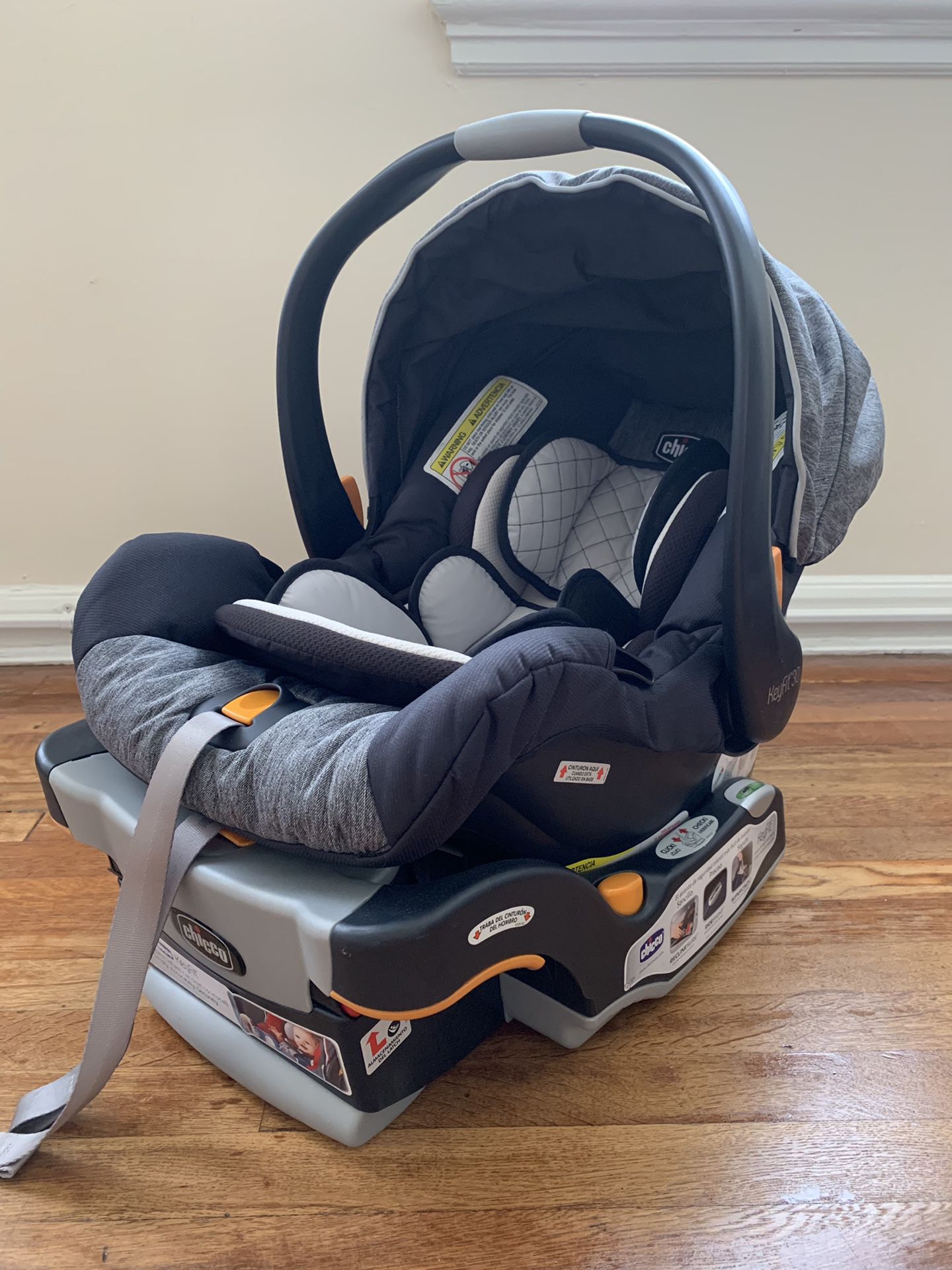 Baby first car seat