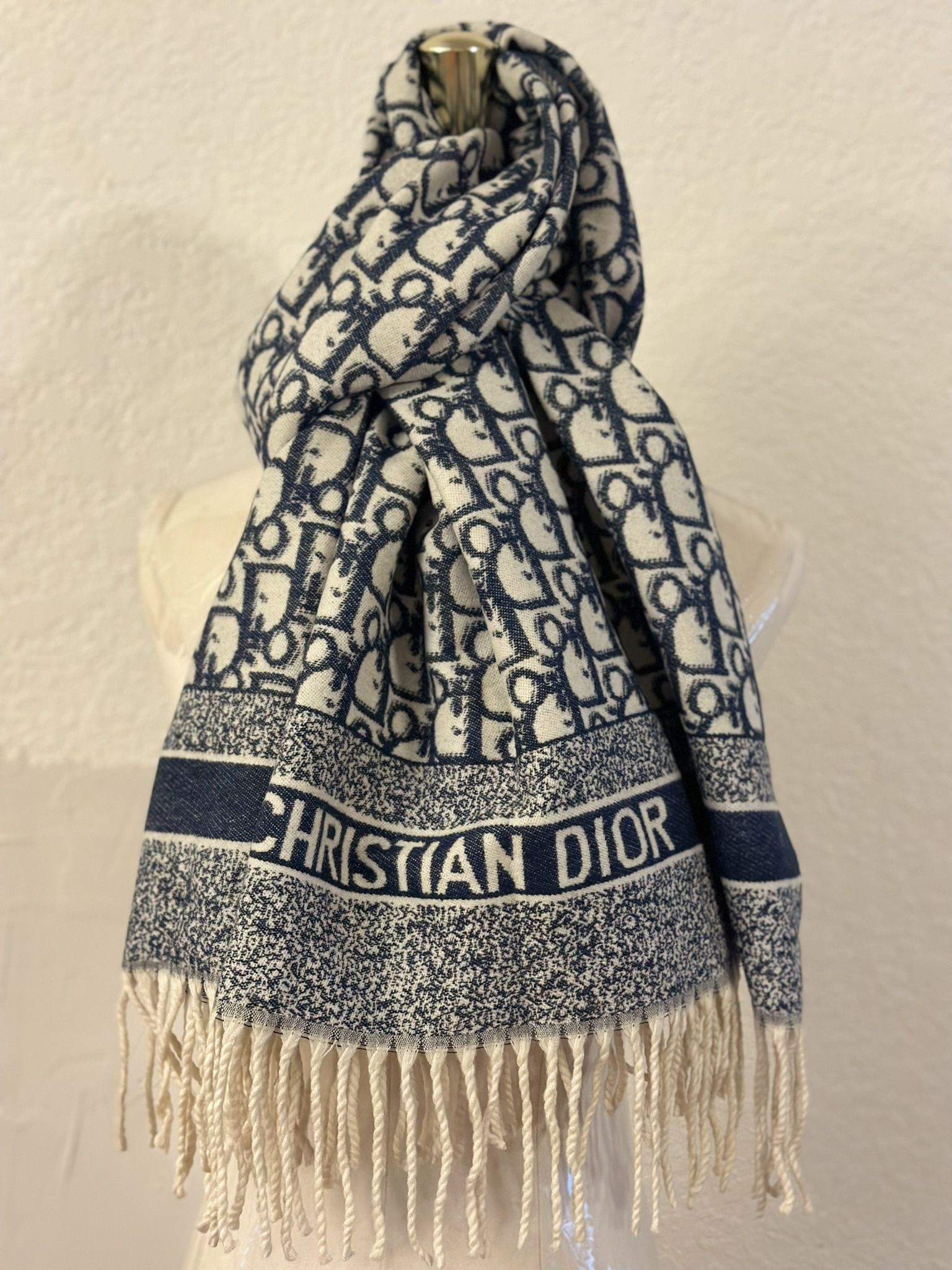 Christian Dior 🧣 Scarf 🧣