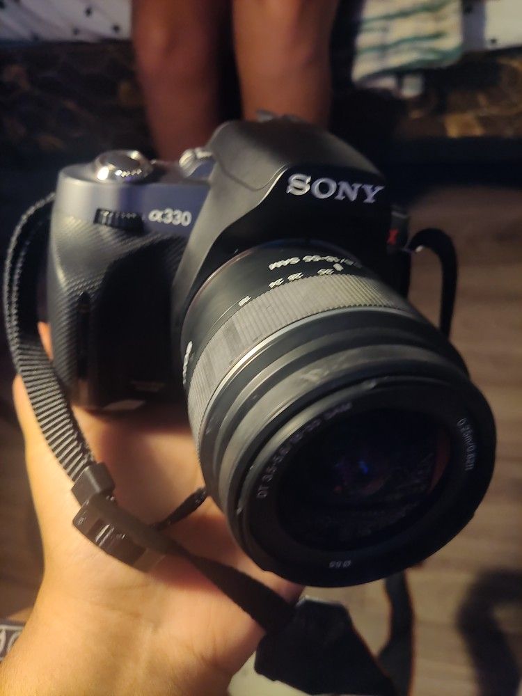 Sony Alpha A330 Camera - CHECK BIO 