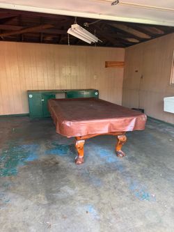 POOL TABLE(BEST OFFER)