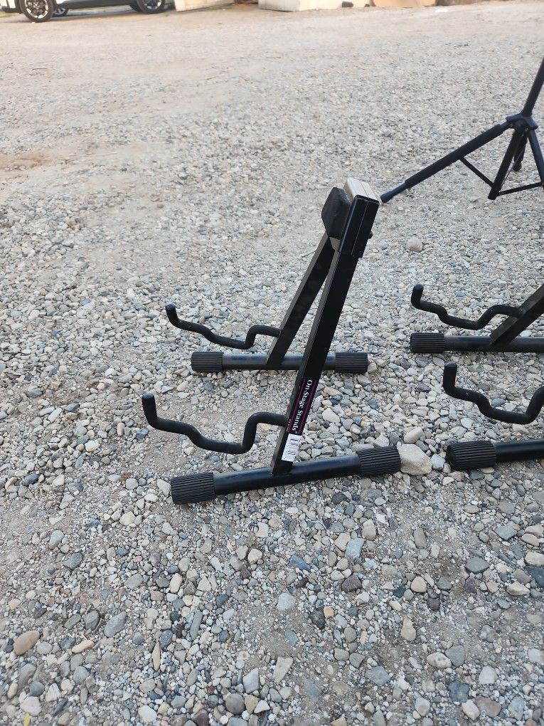Guitar Stand