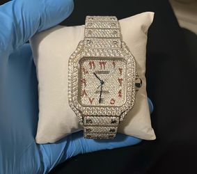 Moissanite red Arabic dial