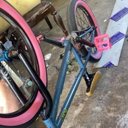 Nice BMX Bike Specialized