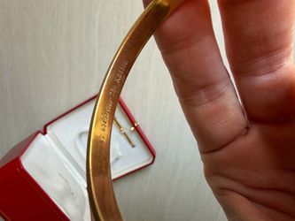 Cartier Yellow gold bracelet size 17