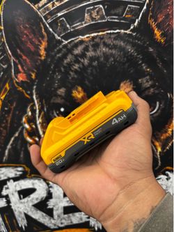 Dewalt Battery Power pack   4