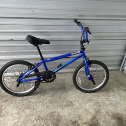 Mongoose Mode 100 Blue Boys/Young Men’s 20” BMX/Freestyle Bicycle 