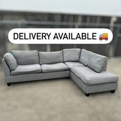 Gray/Grey 2 Piece Sectional Couch Sofa - 🚚 DELIVERY AVAILABLE 