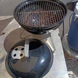 Weber Smokey Joe Table Top Barbecue Grill 