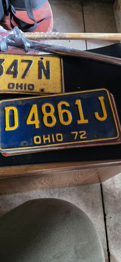 Ton of (vintage ohio plates from 1960 and up
