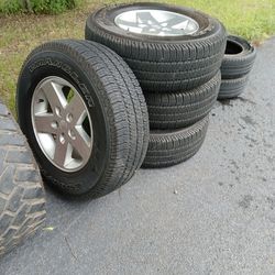JEEP tires And Wheels 