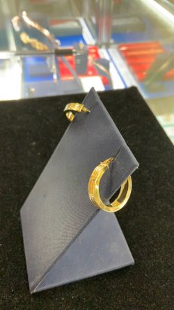 GOLD EARRINGS