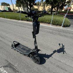 Nami Burn E 2 Max Electric Scooter