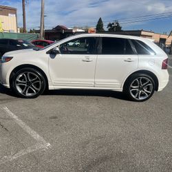 2014 Ford Edge 