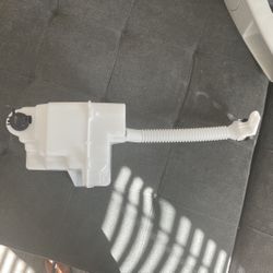 Windshield Wiper Fluid Tank NEW