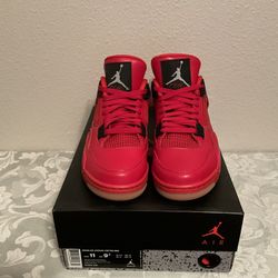 Jordan 4 Fire Red Single Day