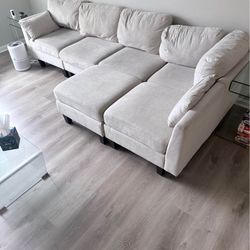 Modern Cream / Light Beige Sectional w/ Chaise – Clean – Delivery Available 🚚 