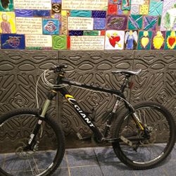 GIANT XTC TEAM MOUNTAIN BIKE Hardtail