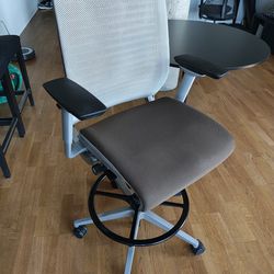 Steelcase Think Adjustable Drafting Chair - Great Condition!