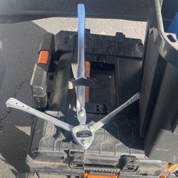 Saxophonist Sax Stand