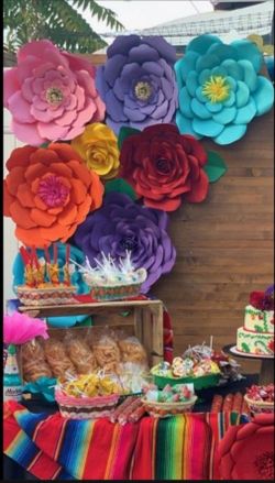 Fiesta Mexican Color Theme Paper Flowers / Flores De Papel Fiesta Mexican 