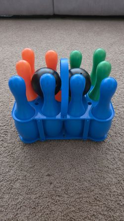 Plastic bowling set for kids