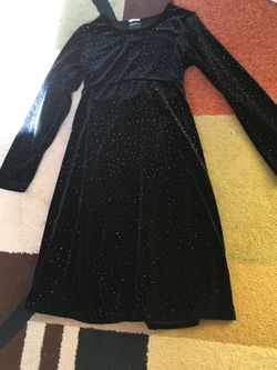 Beautiful girl dress size 14