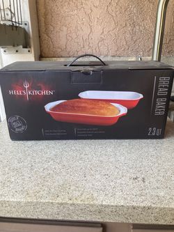 Hell's Kitchen Bread Baker 2.3 Qt