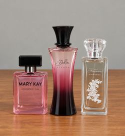 Set of 3 Women's Perfume Bottles