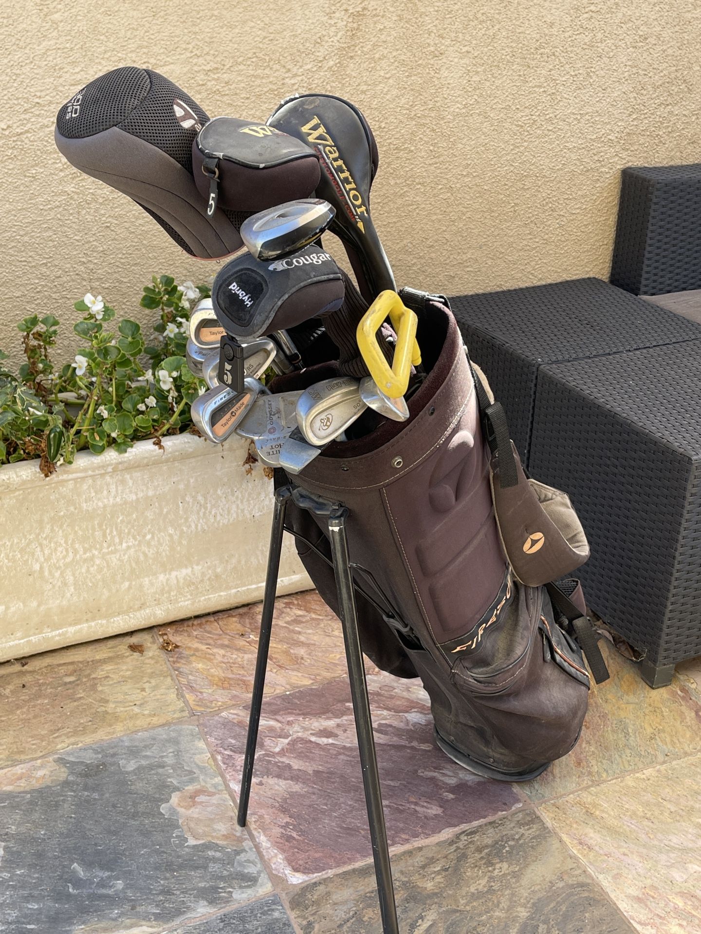 14 piece Golf Set / Mixed Clubs - Right Handed