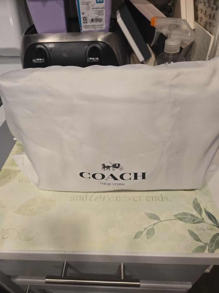 Coach Swagger 27 Bag