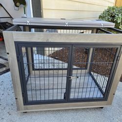 Medium Dog Crate - Like New
