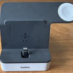 Belkin PowerHouse 2-In-1 Charge Dock for Apple Watch & iPhone (F8J200)