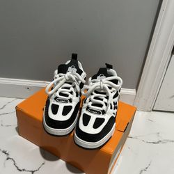 Louis Vuitton Skates