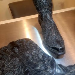 NEW Women Rare Women Corral lace Inlay Black Size 9.5 9 1/2 R1088 Retail $299