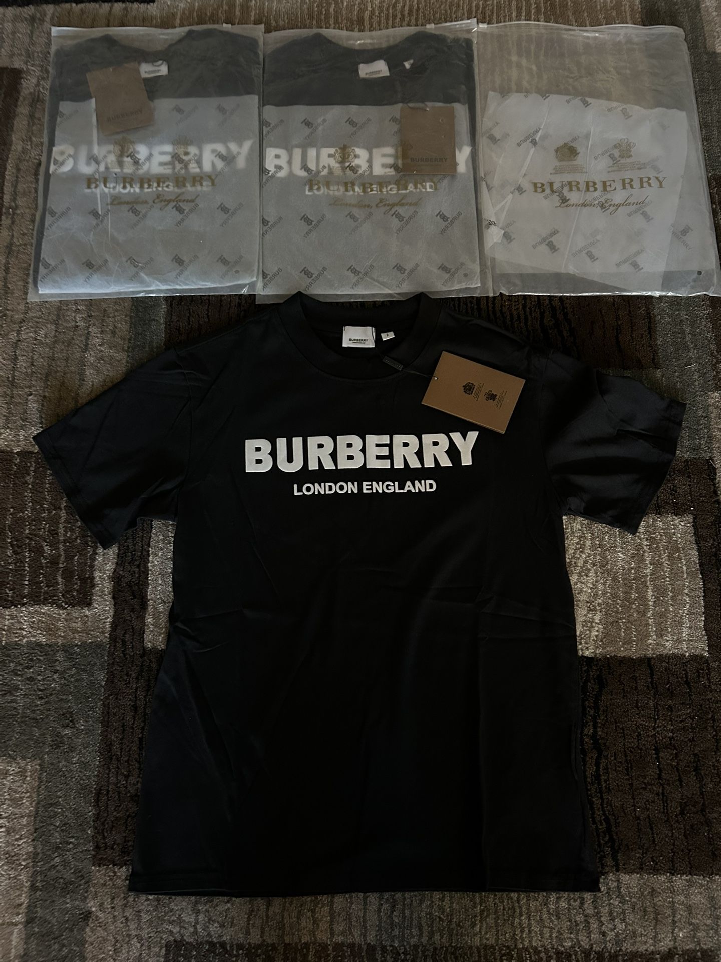 Burberry London Tee