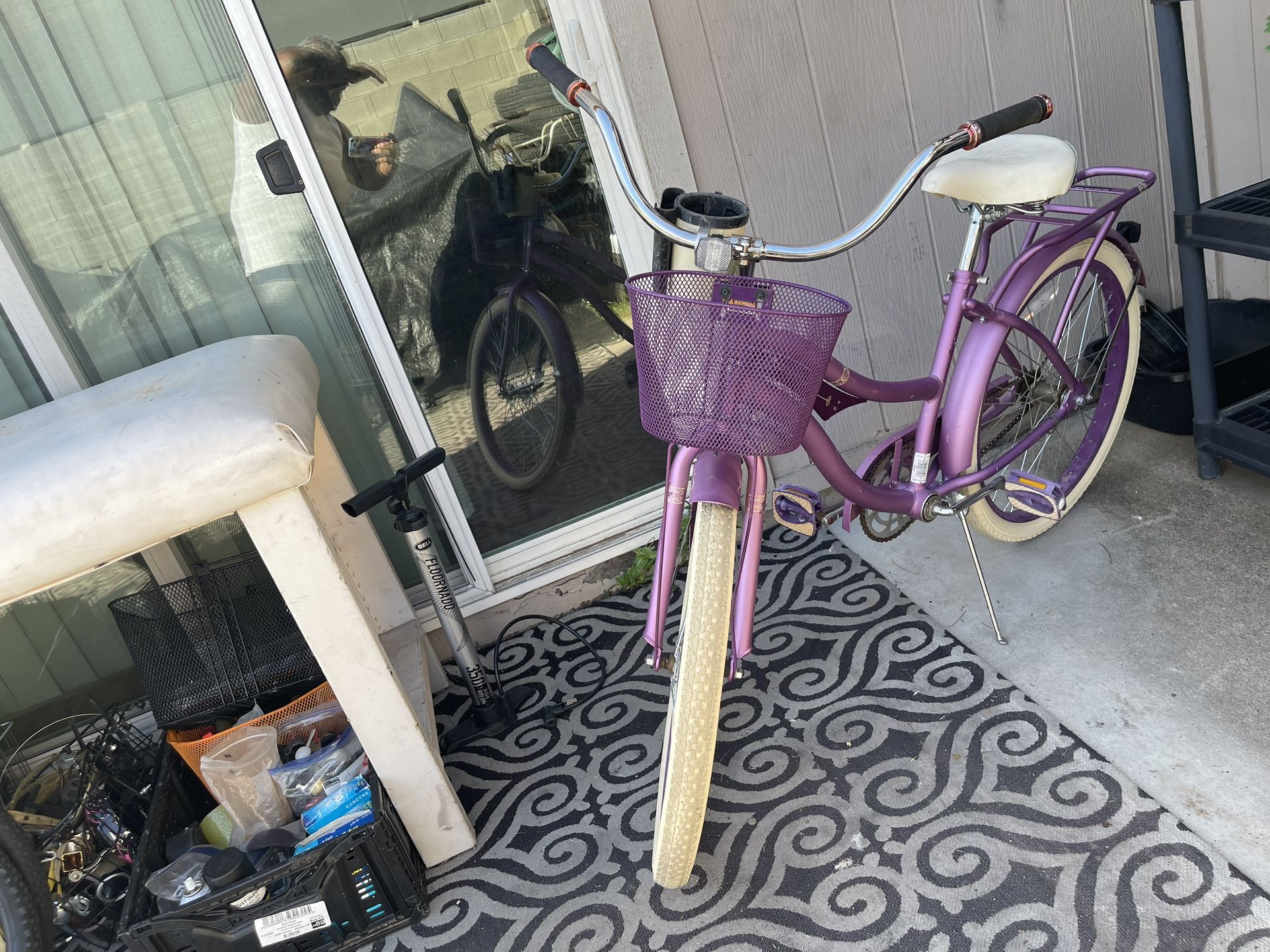 Girls/Womens Beach Cruiser Bike(24’)