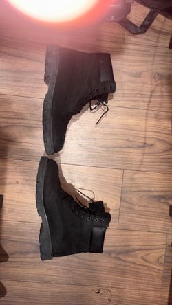 USED Black Timberland Style Lace-Up Boots