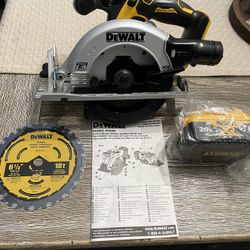 20 Max Brushless Circular Saw Dewalt 