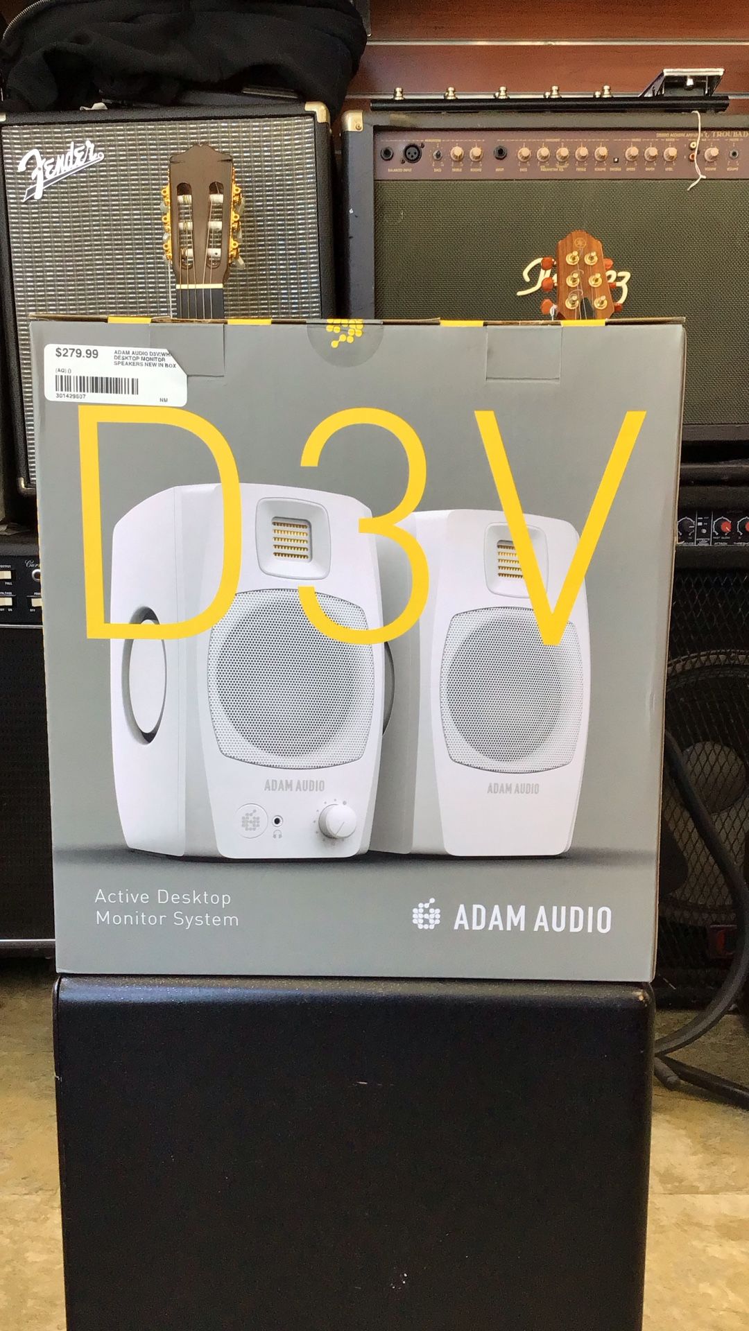Adam Audio D3V White Desktop Monitor Speakers
