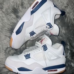 Jordan 4 SB Navy 10M