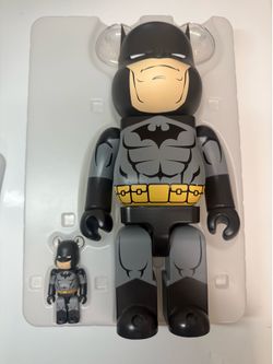 Bearbrick Batman hush black version