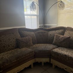FREE COUCH (read description*)