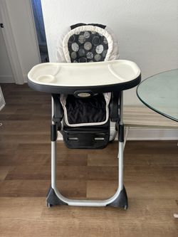 Graco Deluxe High Chair 