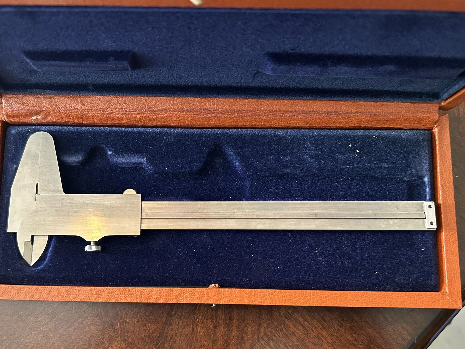 Brown & Sharpe 577 Caliper Calipers Tool Swiss Made 7 Inch In Box as